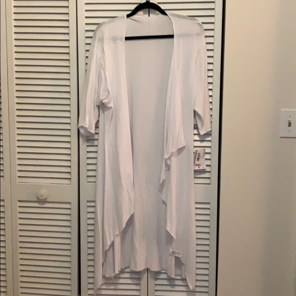 Cottony soft small Lularoe Shirley